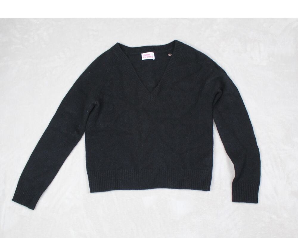 From Future 100% Cashmere Sweater Womens Size Small Black V Neck Preppy